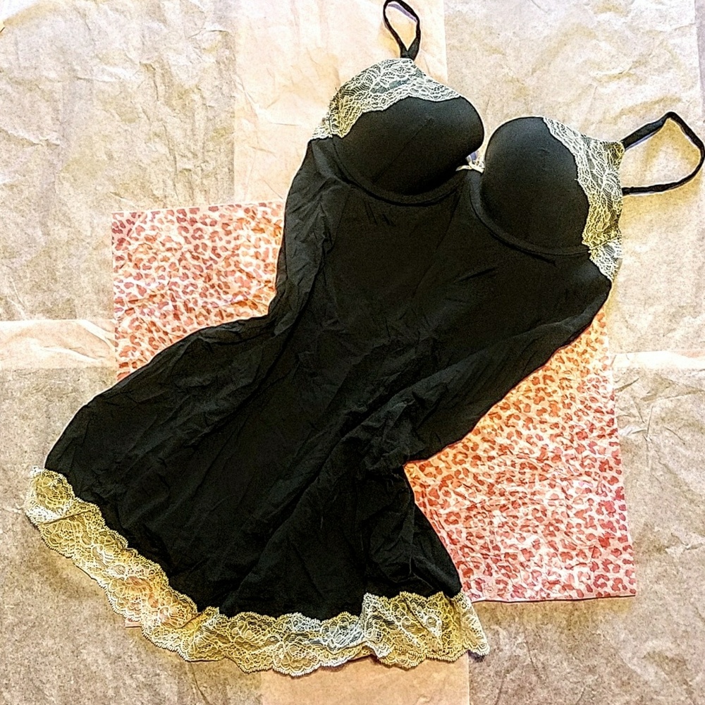 VS PUSH UP BLK CHEMISE,  36B